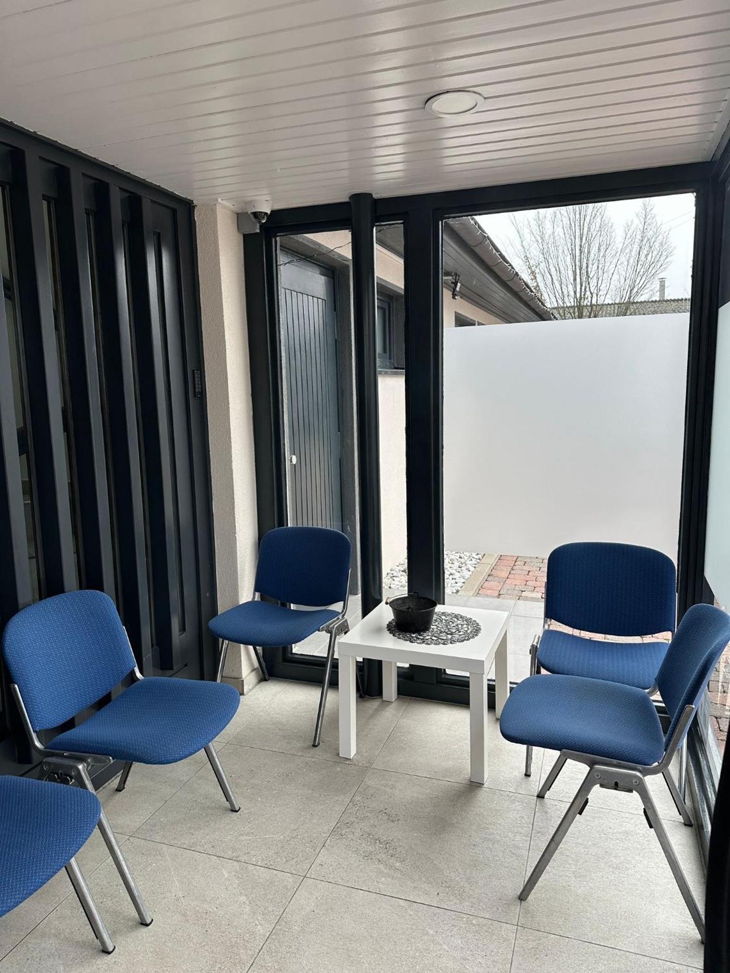 Mk Hostel Oyten - Free Wifi & Parking - 24H Check-In エクステリア 写真