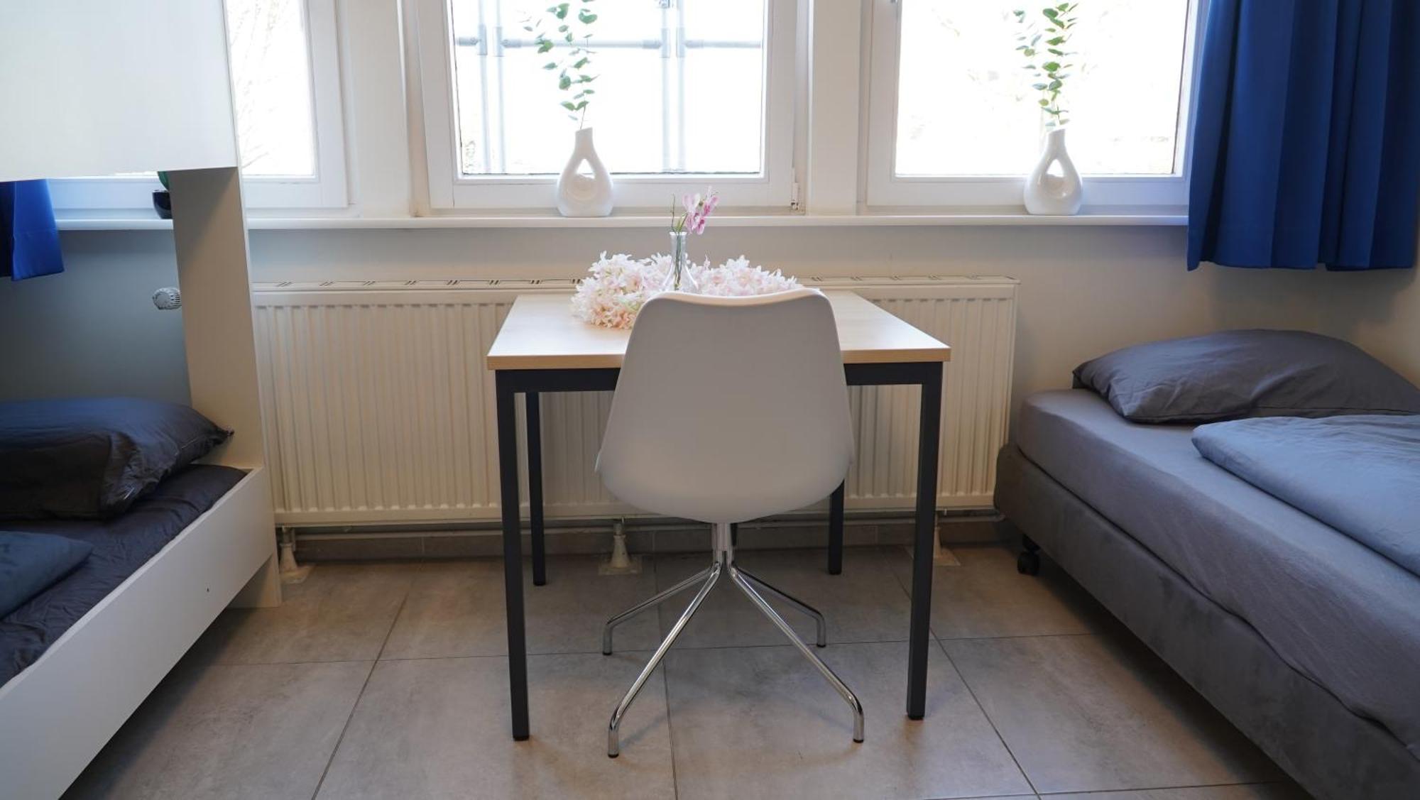 Mk Hostel Oyten - Free Wifi & Parking - 24H Check-In エクステリア 写真