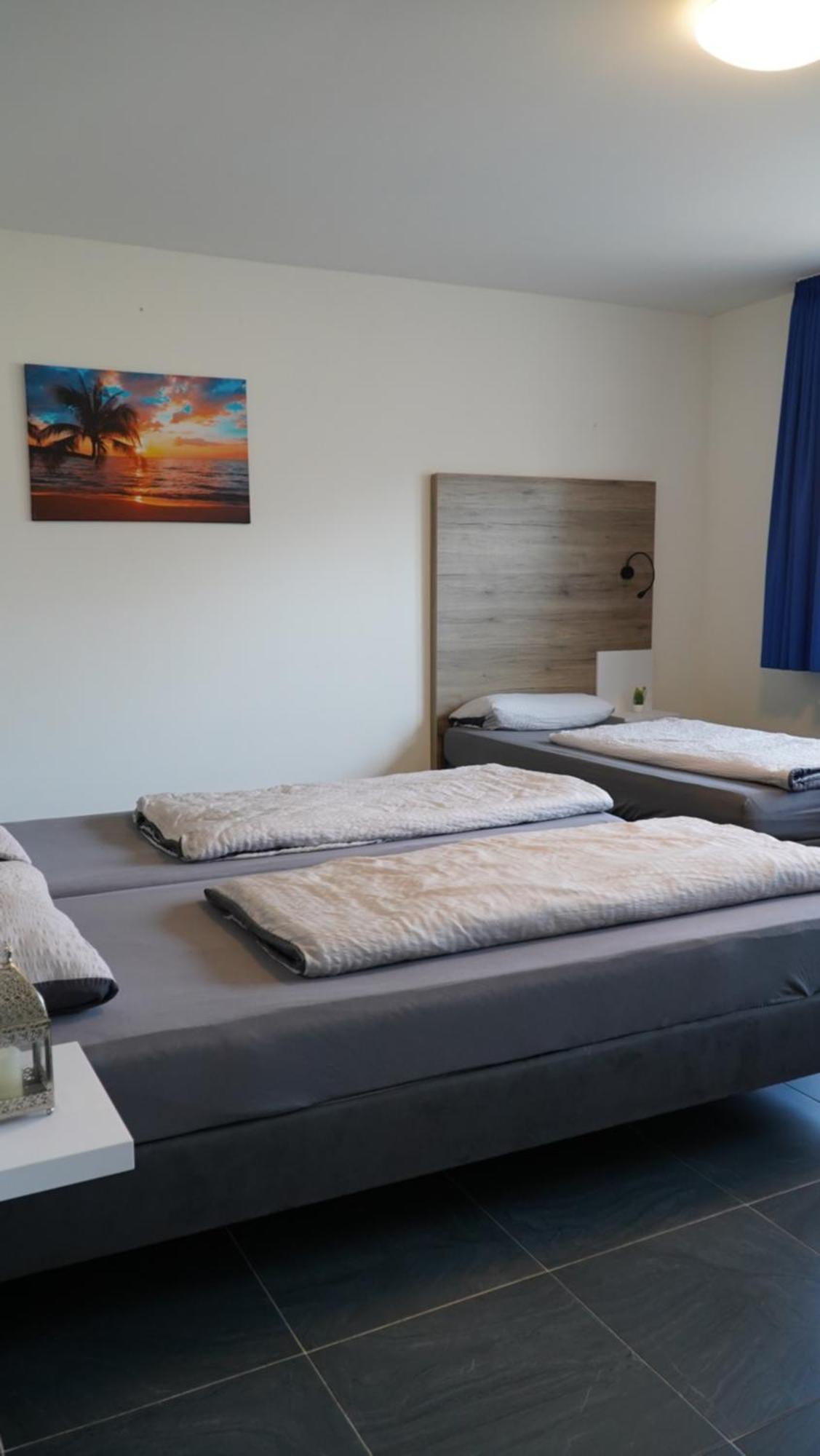 Mk Hostel Oyten - Free Wifi & Parking - 24H Check-In エクステリア 写真