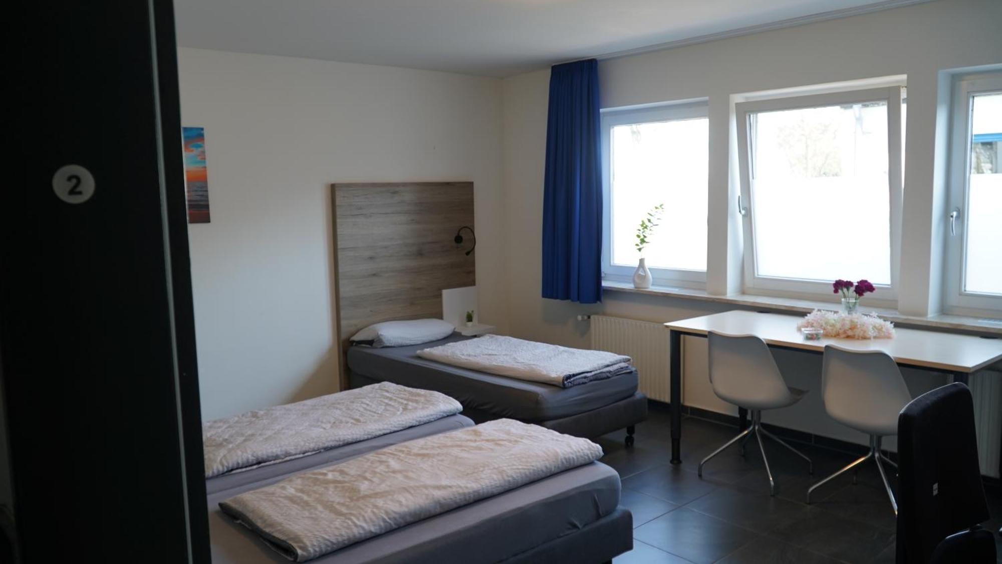 Mk Hostel Oyten - Free Wifi & Parking - 24H Check-In エクステリア 写真