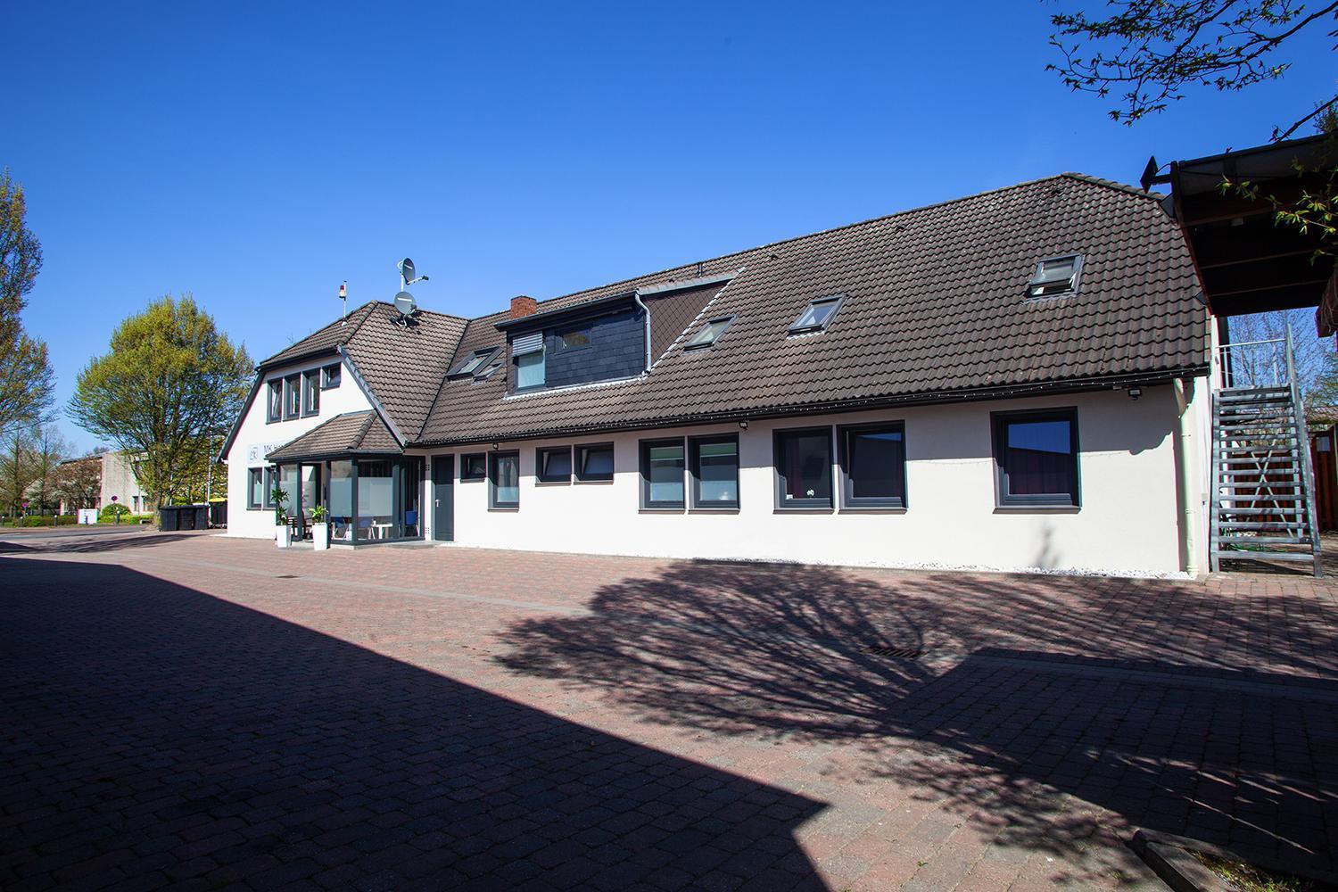 Mk Hostel Oyten - Free Wifi & Parking - 24H Check-In エクステリア 写真
