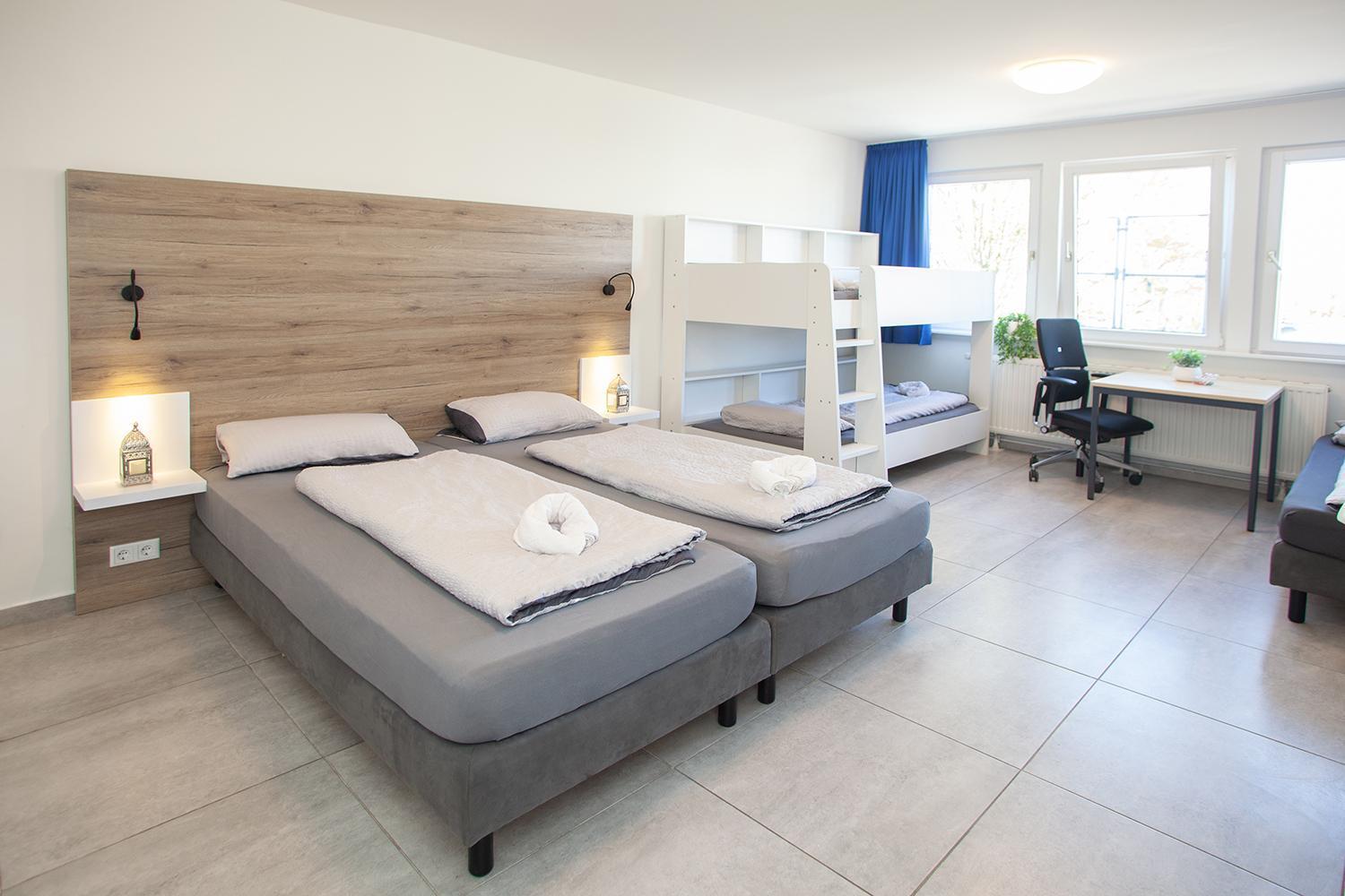 Mk Hostel Oyten - Free Wifi & Parking - 24H Check-In エクステリア 写真